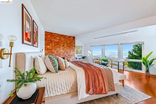 $1,745,000 | 935 Grizzly Peak Boulevard, Berkeley, CA 94708