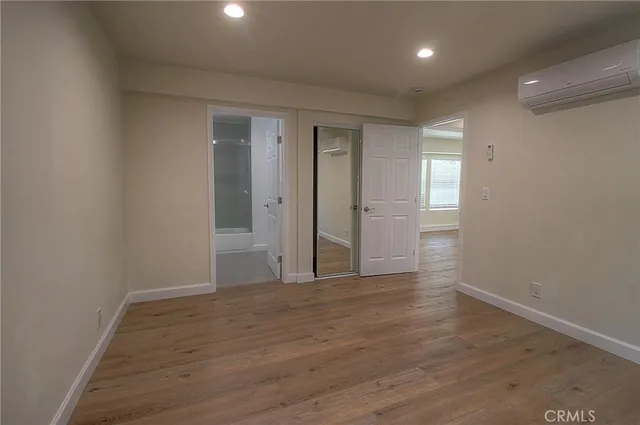 $4,000 | 1127 1/2 Manzanita Street, Los Angeles, CA 90029