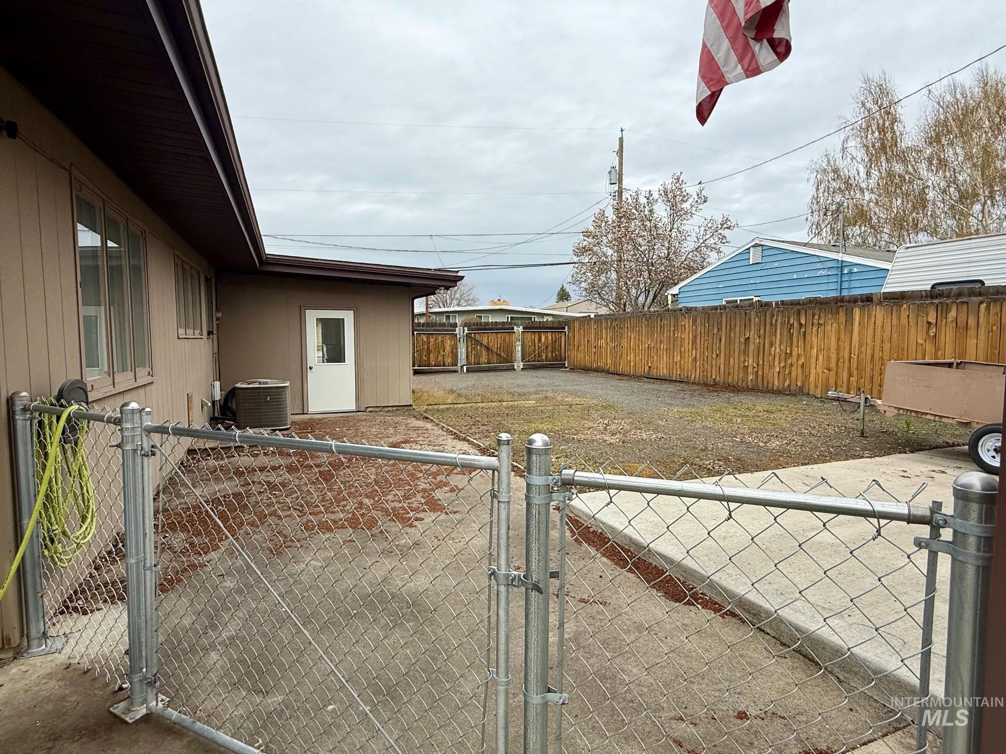 820 Burrell Avenue Lewiston, ID 83501 - Photo 23 of 31