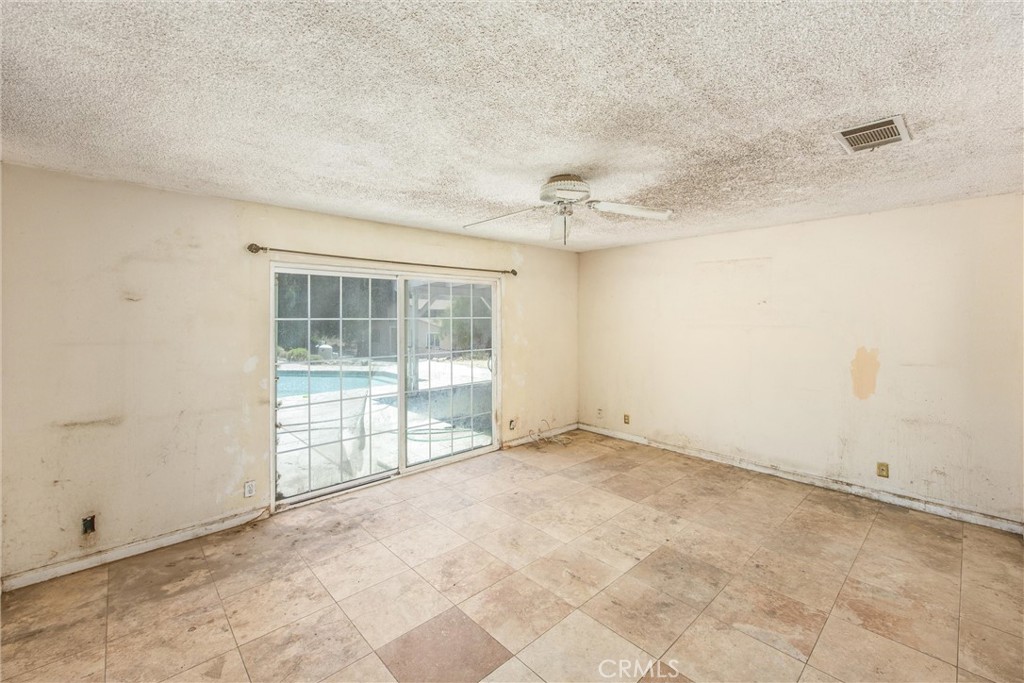 9099 Cajalco Road Corona, CA 92881 - Photo 33 of 70
