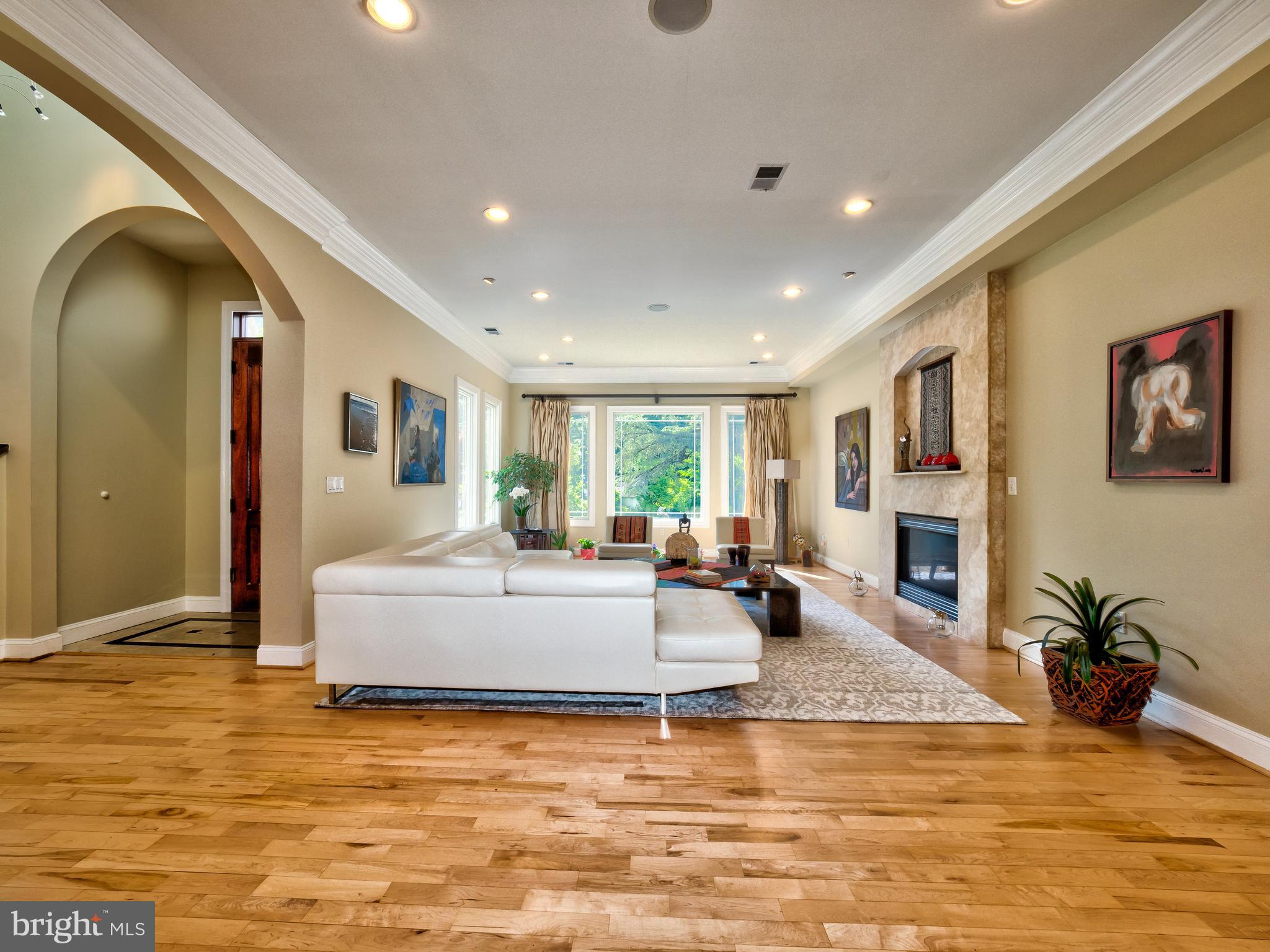 6623 Rannoch Road Bethesda, MD 20817 - Photo 6 of 19