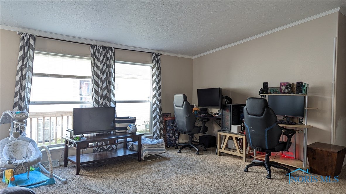 27484 Oregon Road, Unit 266 Perrysburg, OH 43551 - Photo 7 of 10 Gallery Image 7