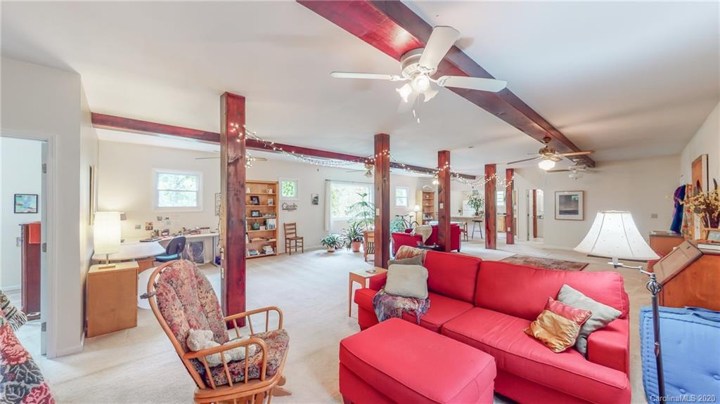31 Toms Road Candler, NC 28715 - Photo 32 of 39 Gallery Image 32