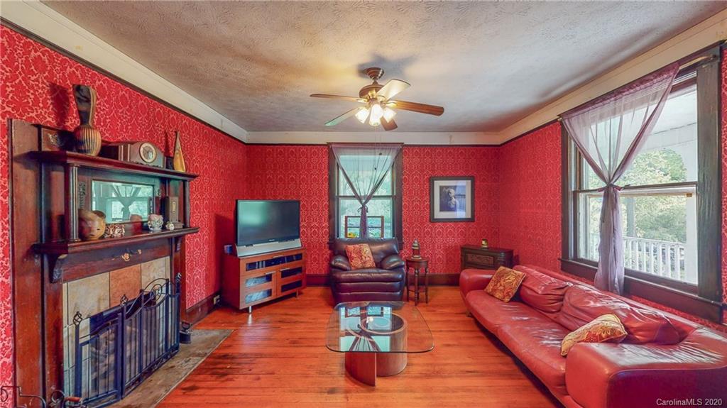 31 Toms Road Candler, NC 28715 - Photo 10 of 39 Gallery Image 10