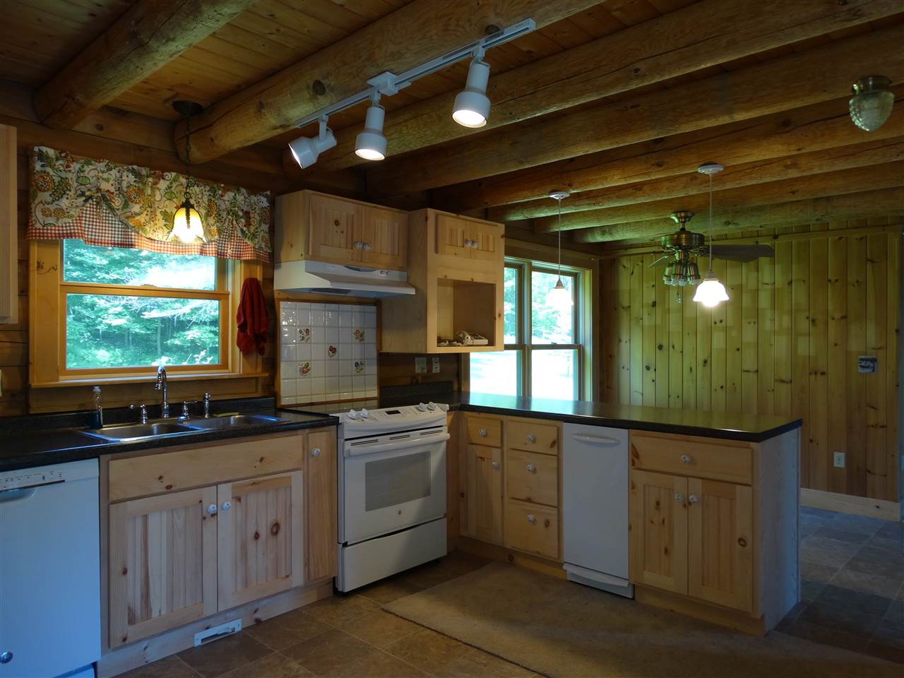 2878 Tinmouth Road Danby, VT 05739 - Photo 6 of 14 Gallery Image 6