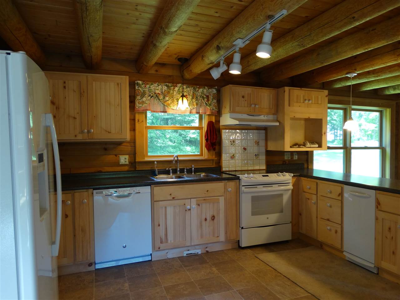 2878 Tinmouth Road Danby, VT 05739 - Photo 7 of 14 Gallery Image 7