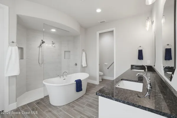 $985,000 | 4110 Domain Court, Melbourne, FL 32934