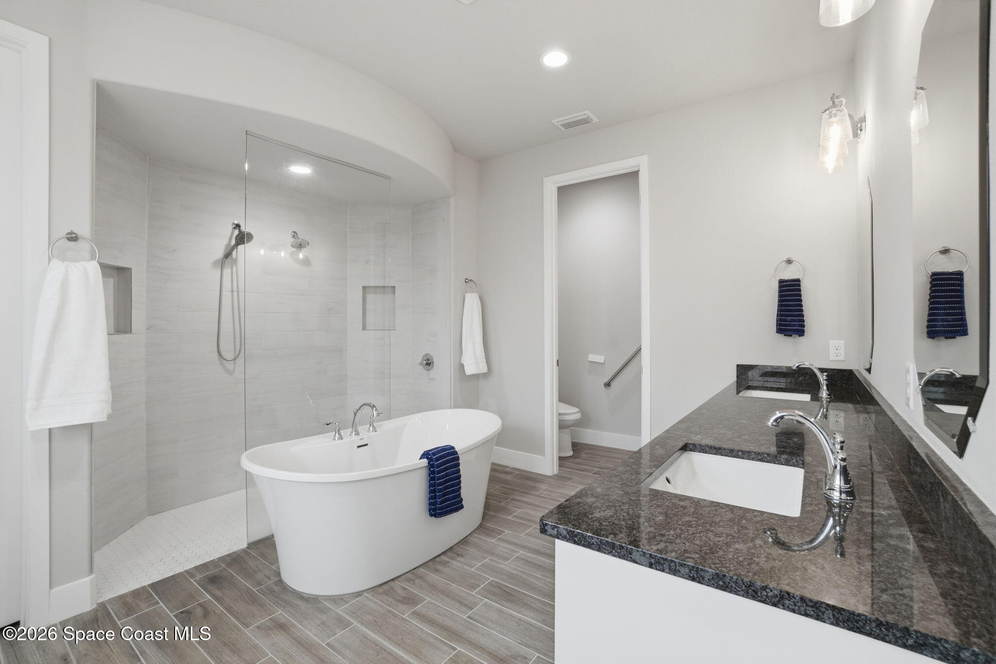 4110 Domain Court Melbourne, FL 32934 - Photo 24 of 55 22-web-or-mls-4110 Domain Ct-22