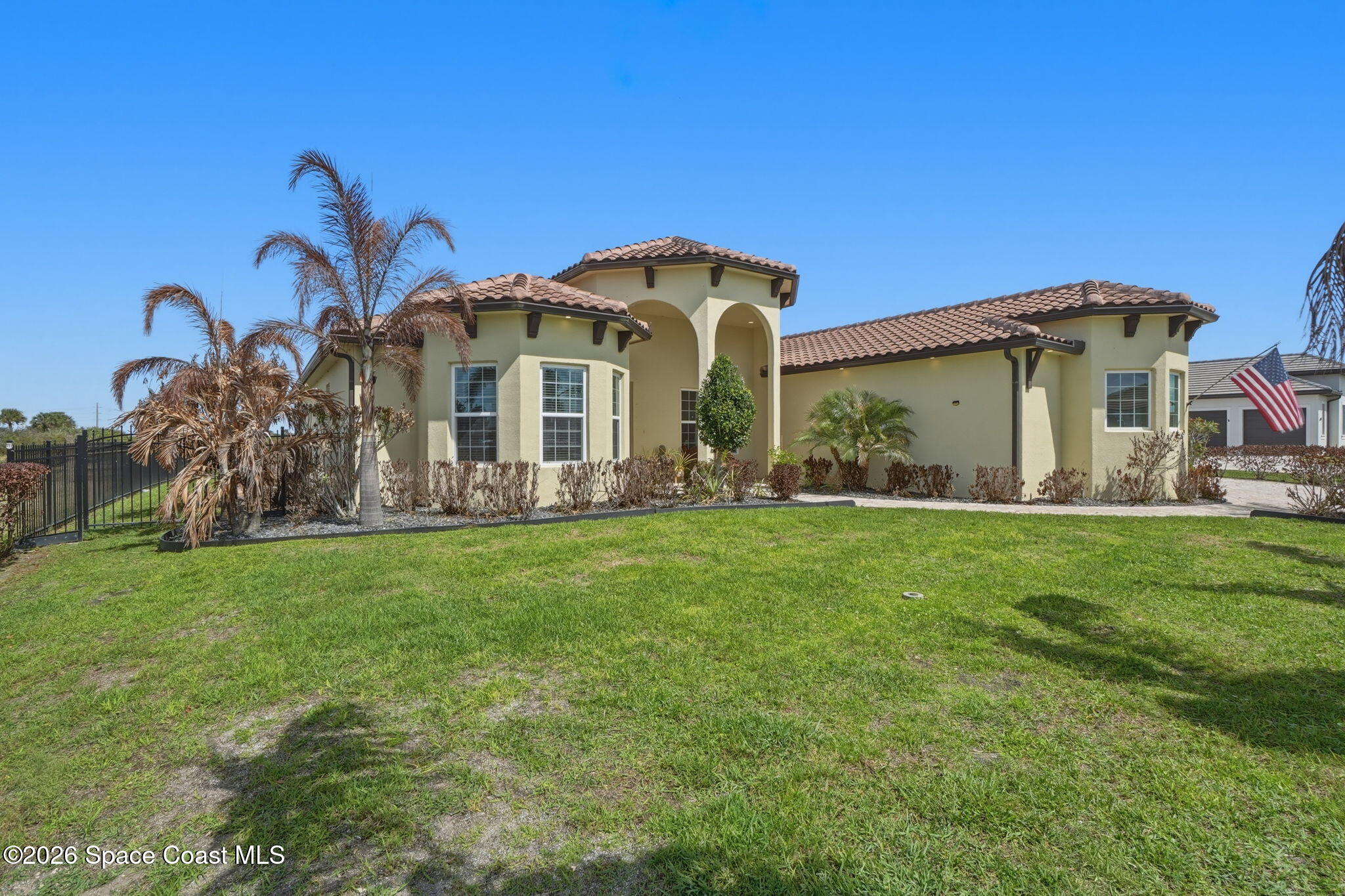 4110 Domain Court Melbourne, FL 32934 - Photo 5 of 55 4-web-or-mls-4110 Domain Ct-4