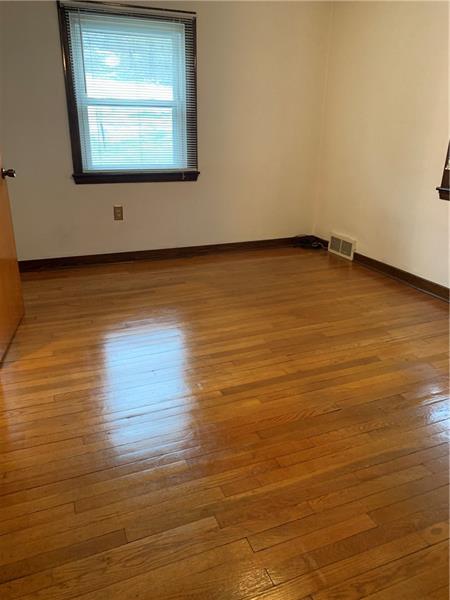 1050 Jefferson Road Pittsburgh, PA 15235 - Photo 14 of 19 2nd floor bedroom 1