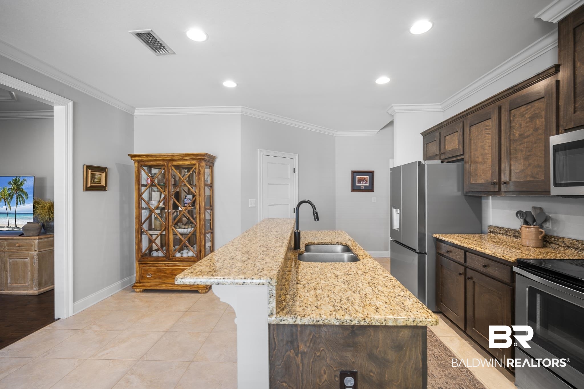 8594 Rosedown Lane Daphne, AL 36526 - Photo 8 of 30 Breakfast Bar