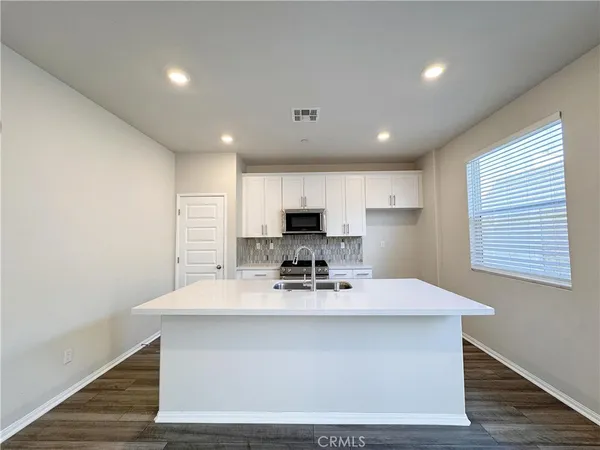 $3,350 | 629 East Madeleine Privado, Ontario, CA 91761