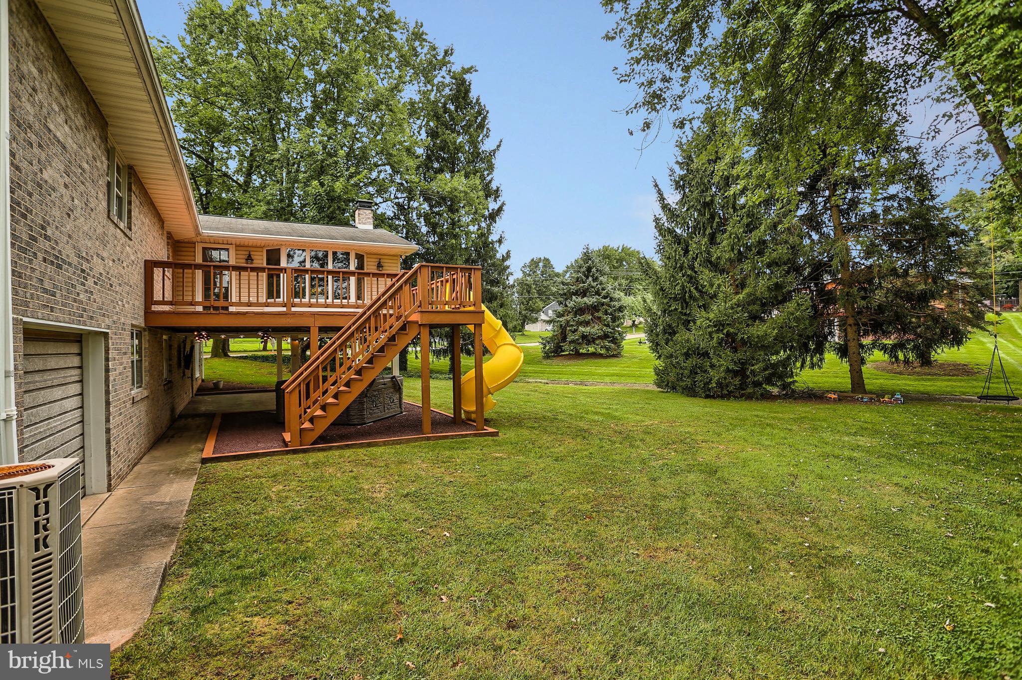 2410 Cedar Road York, PA 17408 - Photo 13 of 46