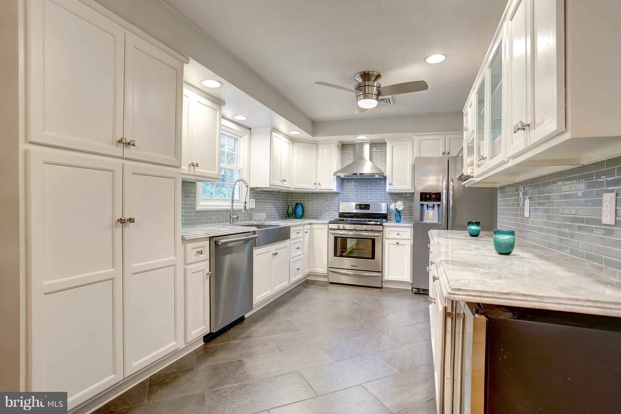 2410 Cedar Road York, PA 17408 - Photo 17 of 46