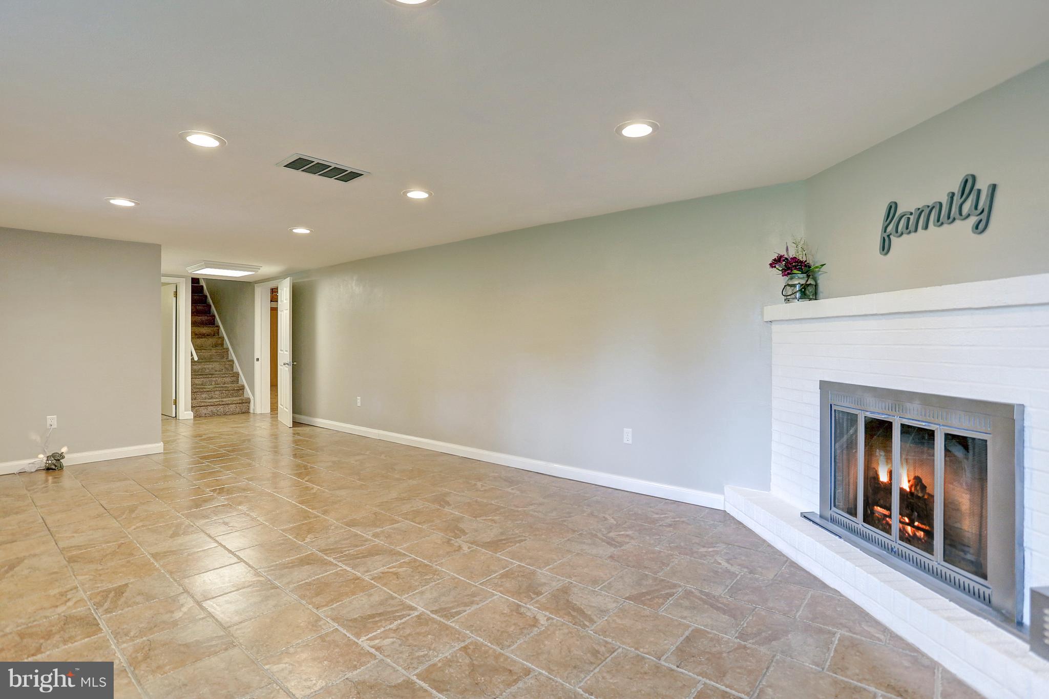 2410 Cedar Road York, PA 17408 - Photo 29 of 46