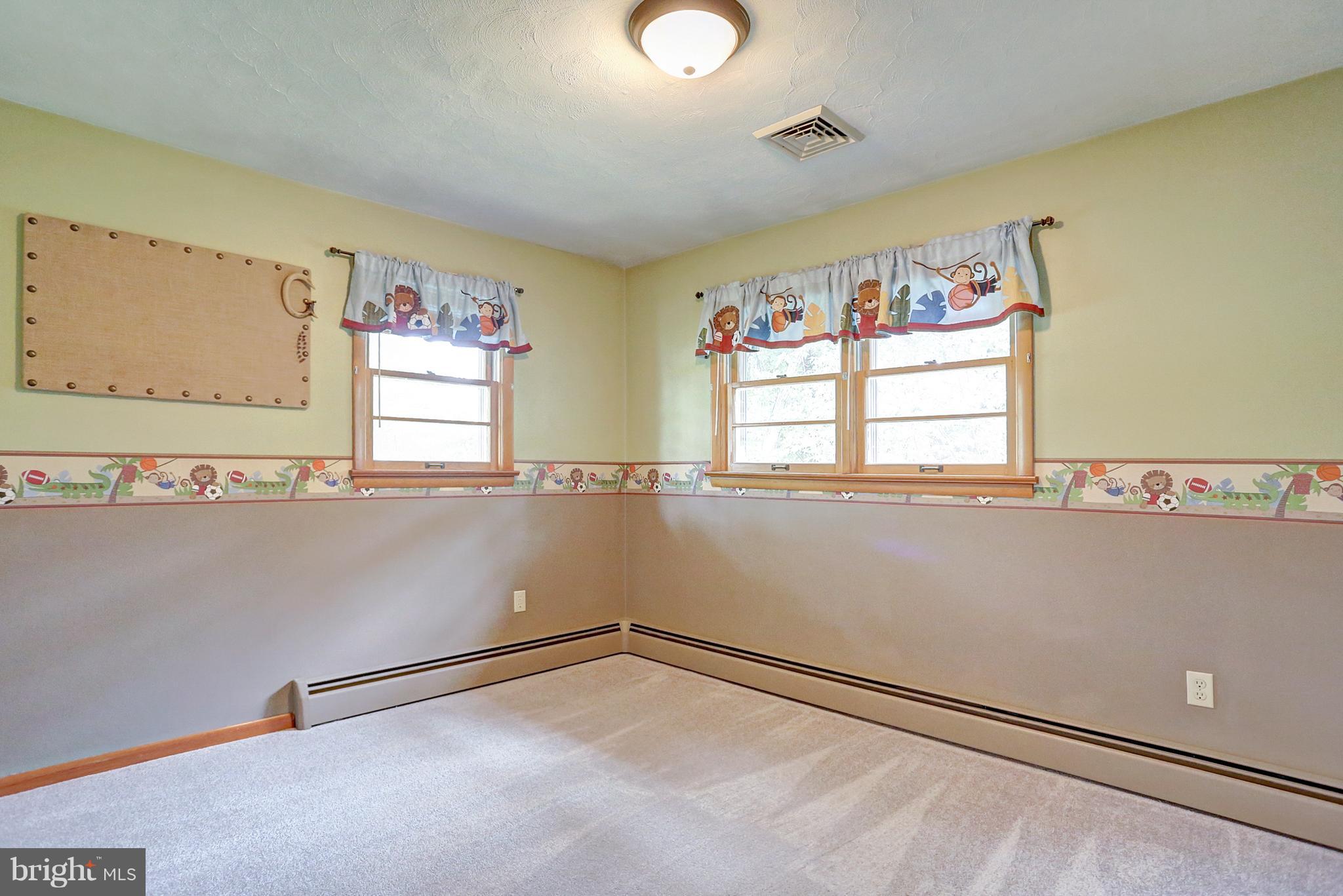 2410 Cedar Road York, PA 17408 - Photo 33 of 46