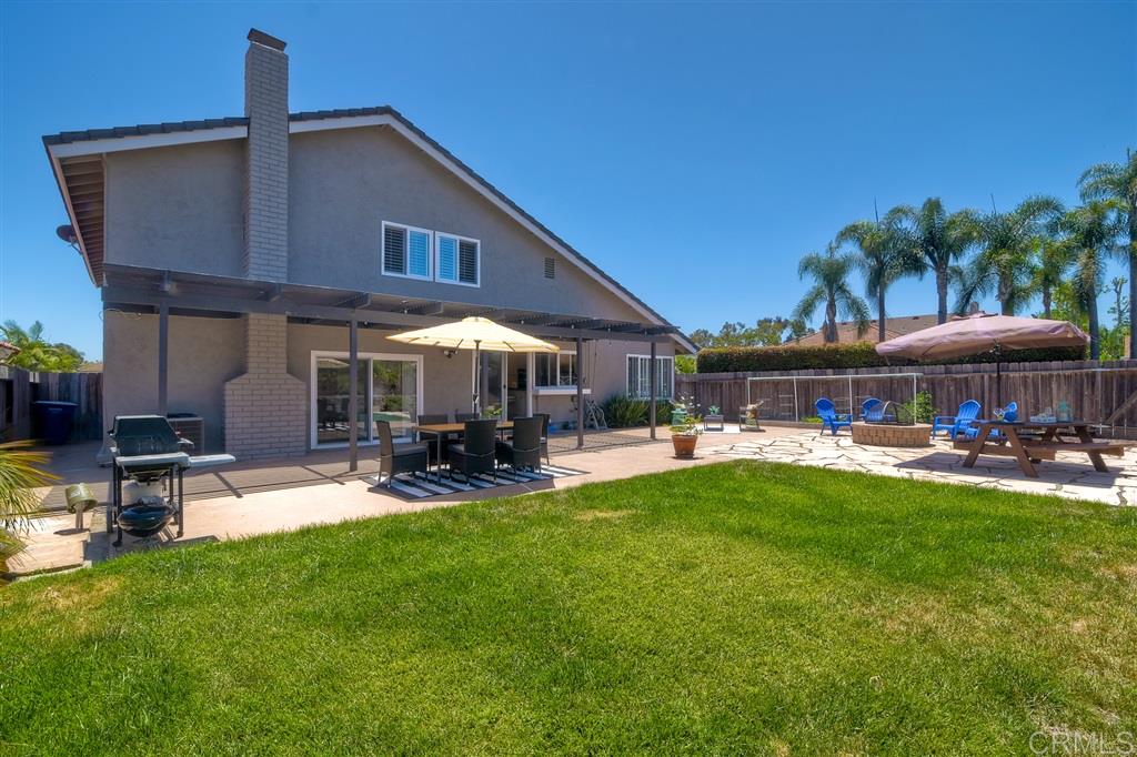 1526 Valleda Lane Encinitas, CA 92024 - Photo 11 of 25