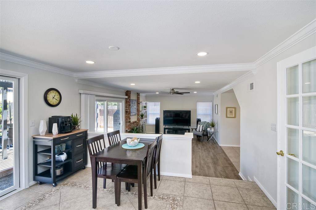 1526 Valleda Lane Encinitas, CA 92024 - Photo 4 of 25