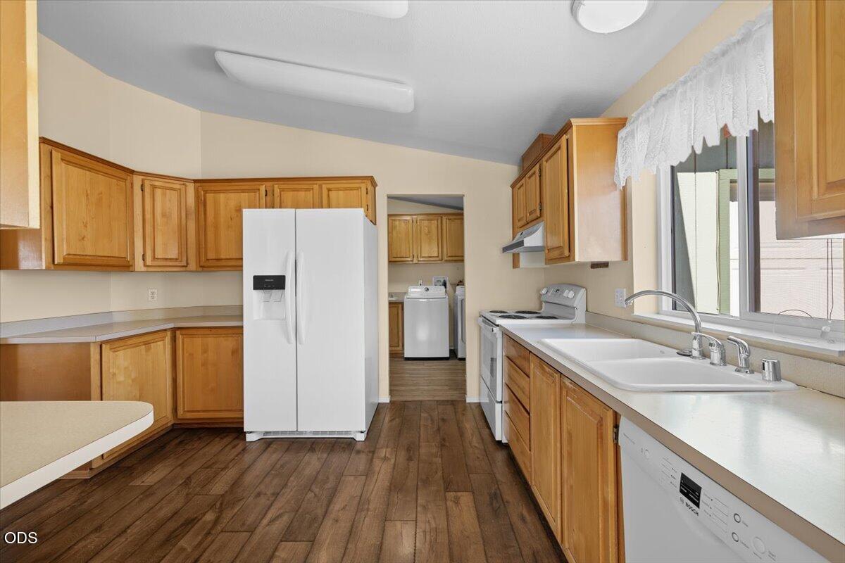 555 Freeman Road, Unit 234 Central Point, OR 97502 - Photo 10 of 24