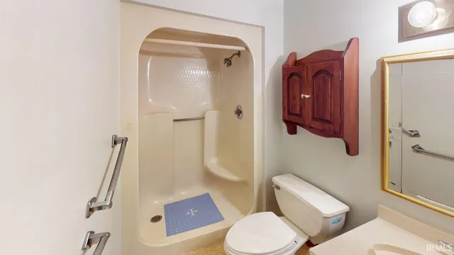 $279,900 | 1138 East Hochgesang Avenue, Jasper, IN 47546