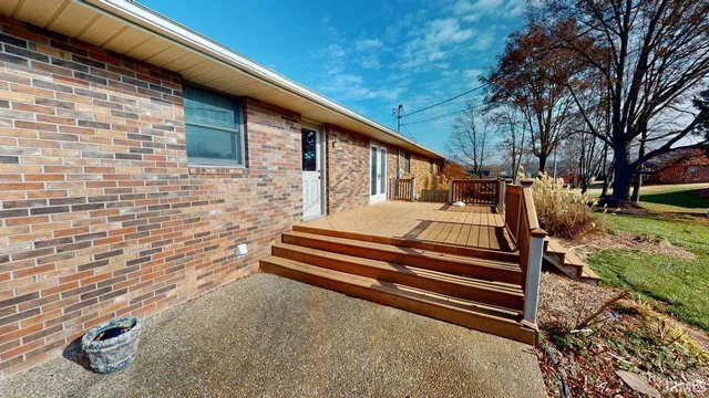 $279,900 | 1138 East Hochgesang Avenue, Jasper, IN 47546