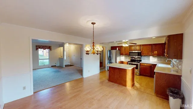 $279,900 | 1138 East Hochgesang Avenue, Jasper, IN 47546