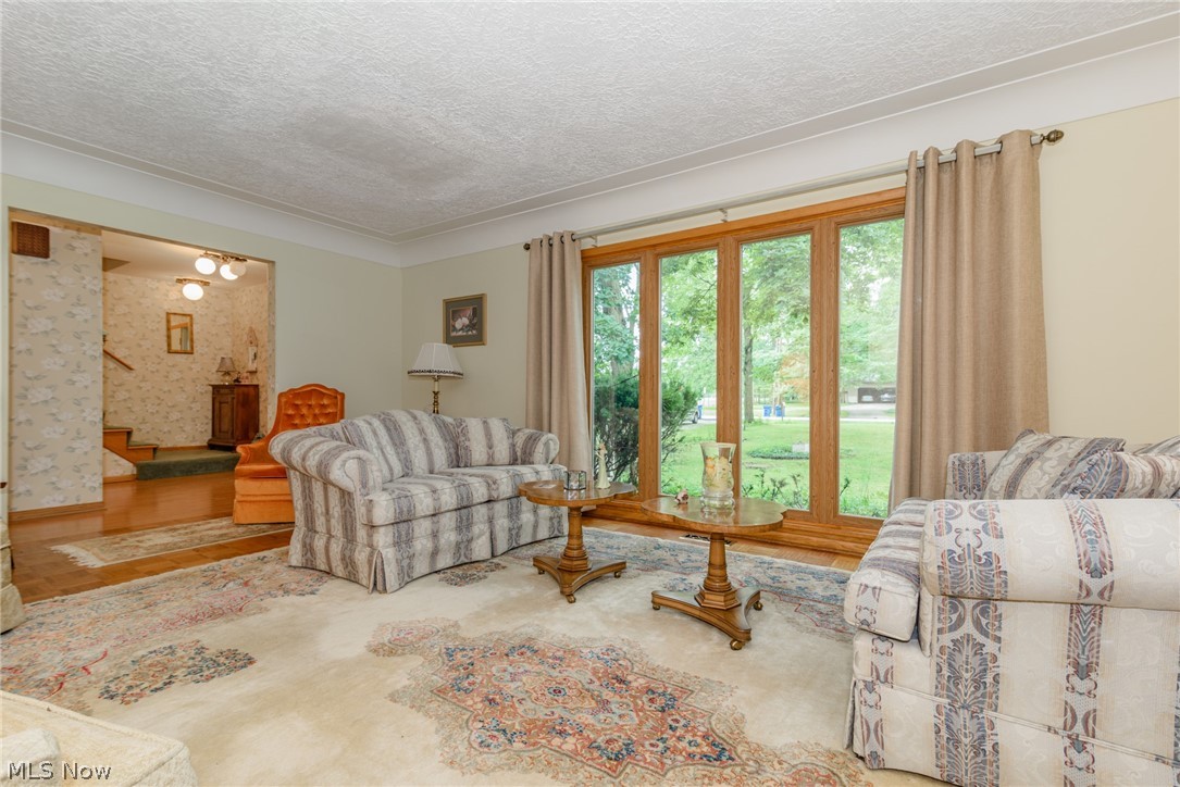 1581 Raleigh Boulevard Akron, OH 44321 - Photo 7 of 35 Gallery Image 7