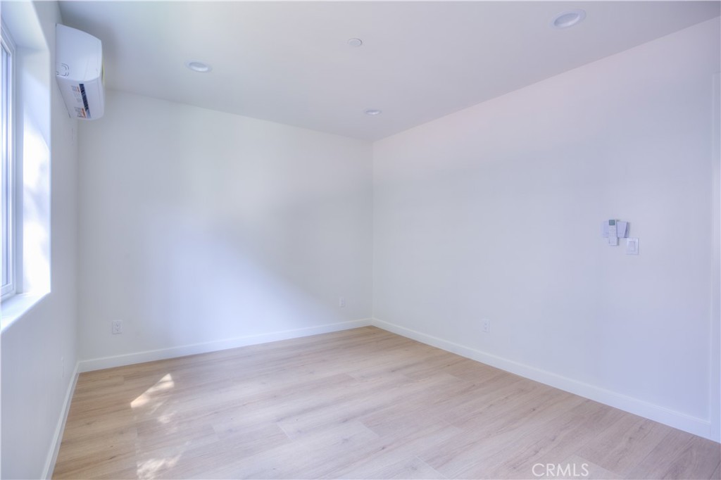 1806 South 8th Street, Unit A Alhambra, CA 91803 - Photo 13 of 23 a view of a small space