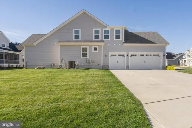 $999,900 | 33679 Frehley Drive, Lewes, DE 19958