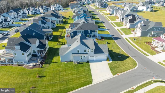 $999,900 | 33679 Frehley Drive, Lewes, DE 19958