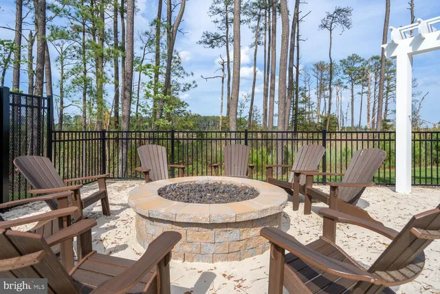 $999,900 | 33679 Frehley Drive, Lewes, DE 19958