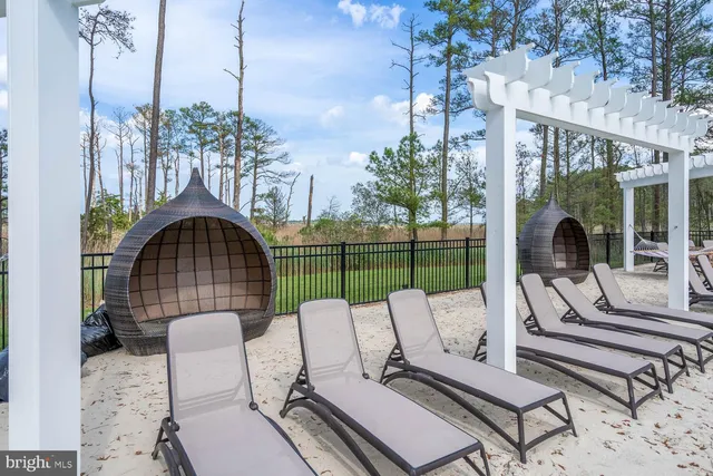 $999,900 | 33679 Frehley Drive, Lewes, DE 19958