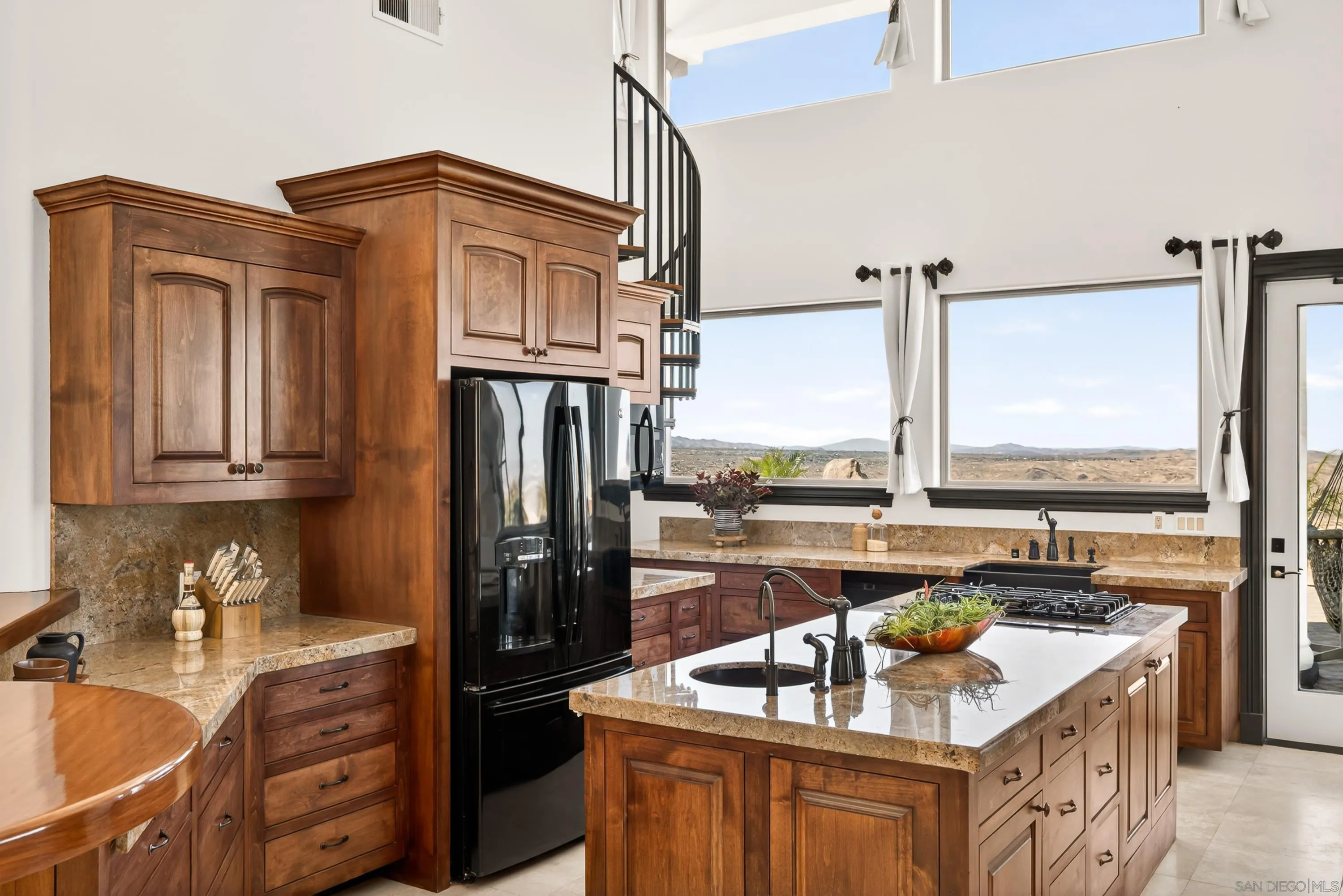 8022 Wesley Road Joshua Tree, CA 92252 - Photo 10 of 71 Kitchen