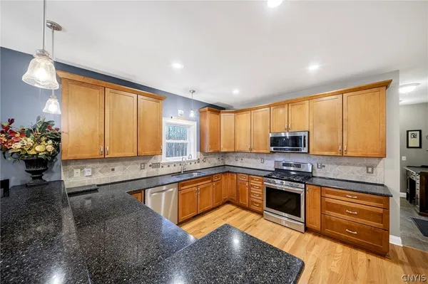 $625,000 | 17 Miguel Lane, Van Buren, NY 13209