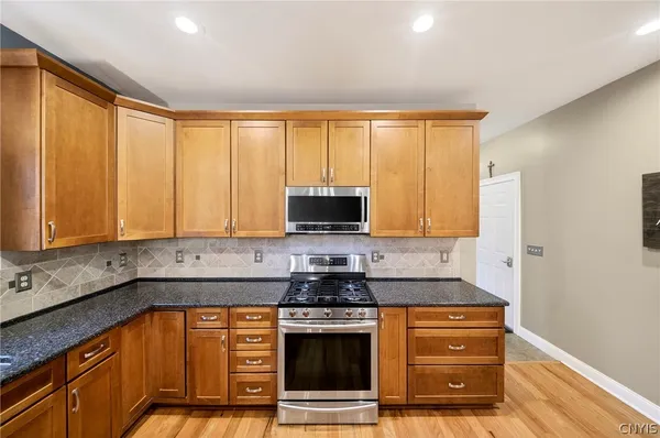 $625,000 | 17 Miguel Lane, Van Buren, NY 13209