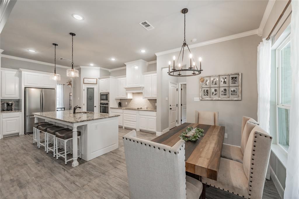 4033 Overlook Way Weatherford, TX 76085 - Photo 10 of 36