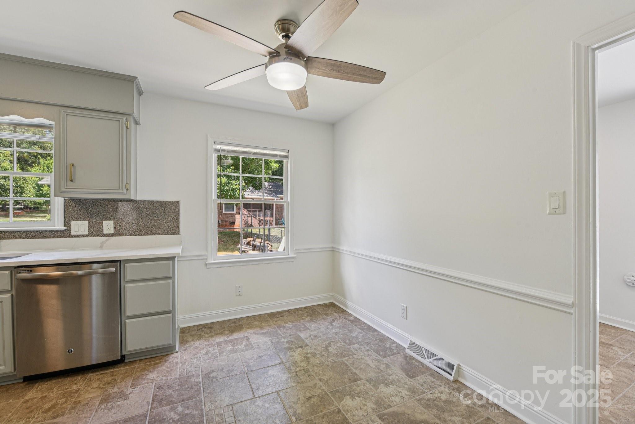 16408 Thompson Road Mint Hill, NC 28227 - Photo 14 of 36 Gallery Image 14