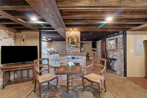 $3,500,000 | 521 Dauphine Street, New Orleans, LA 70112