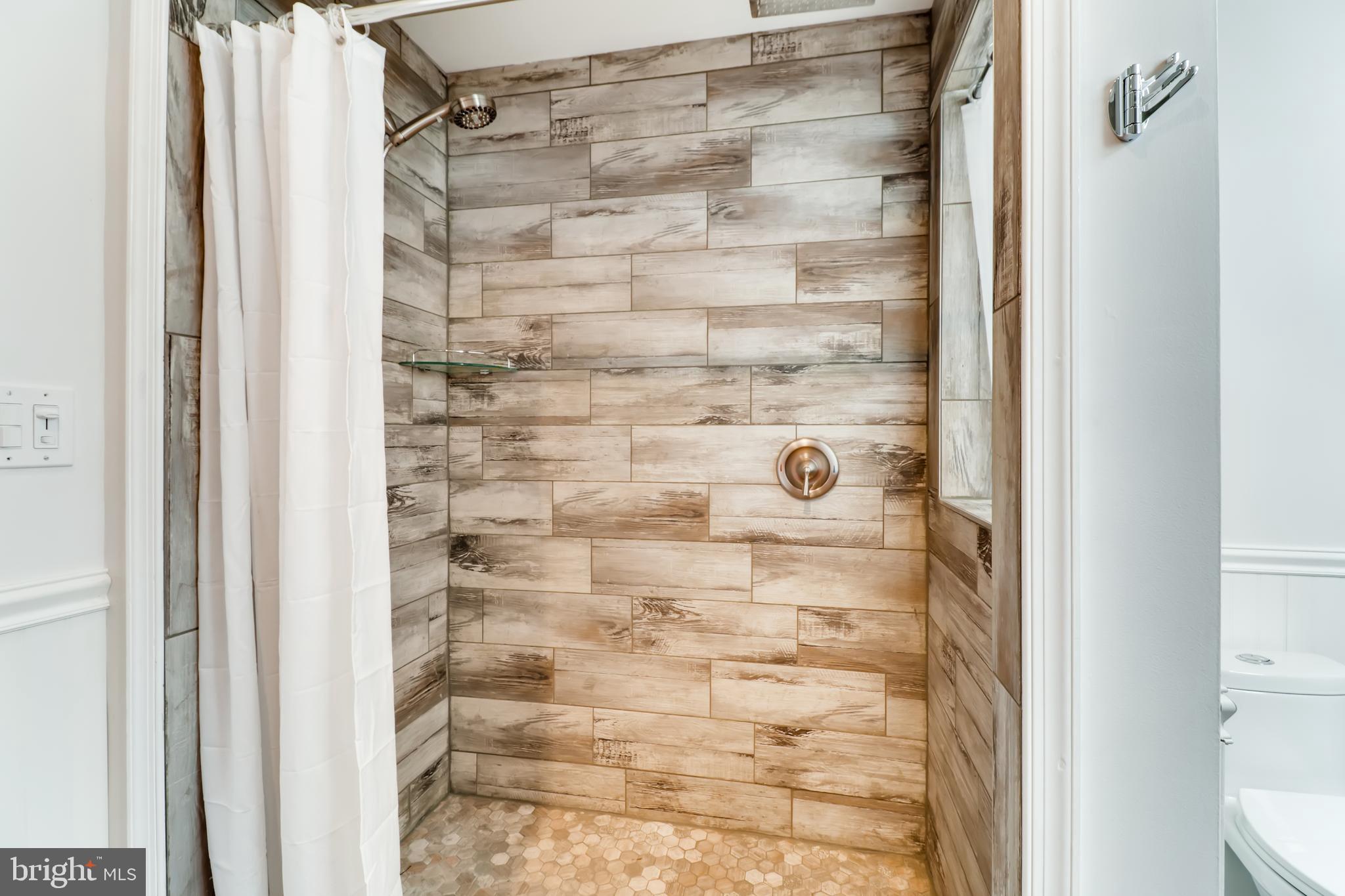 7901 East Riverside Drive Pasadena, MD 21122 - Photo 19 of 28 NEW Master Bathroom