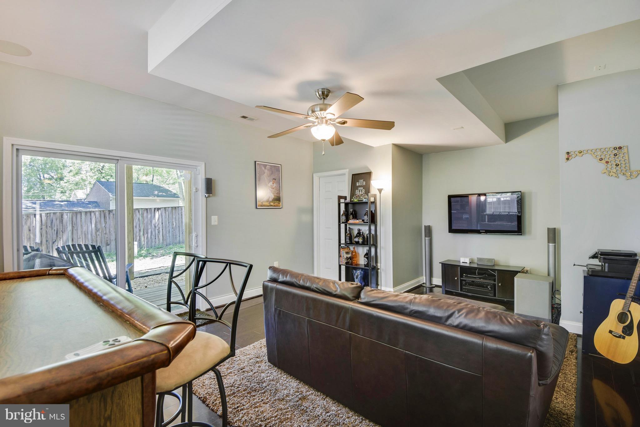 1625 Ruxton Road Edgewater, MD 21037 - Photo 20 of 30 Family Room could possibly be a fourth bedroom