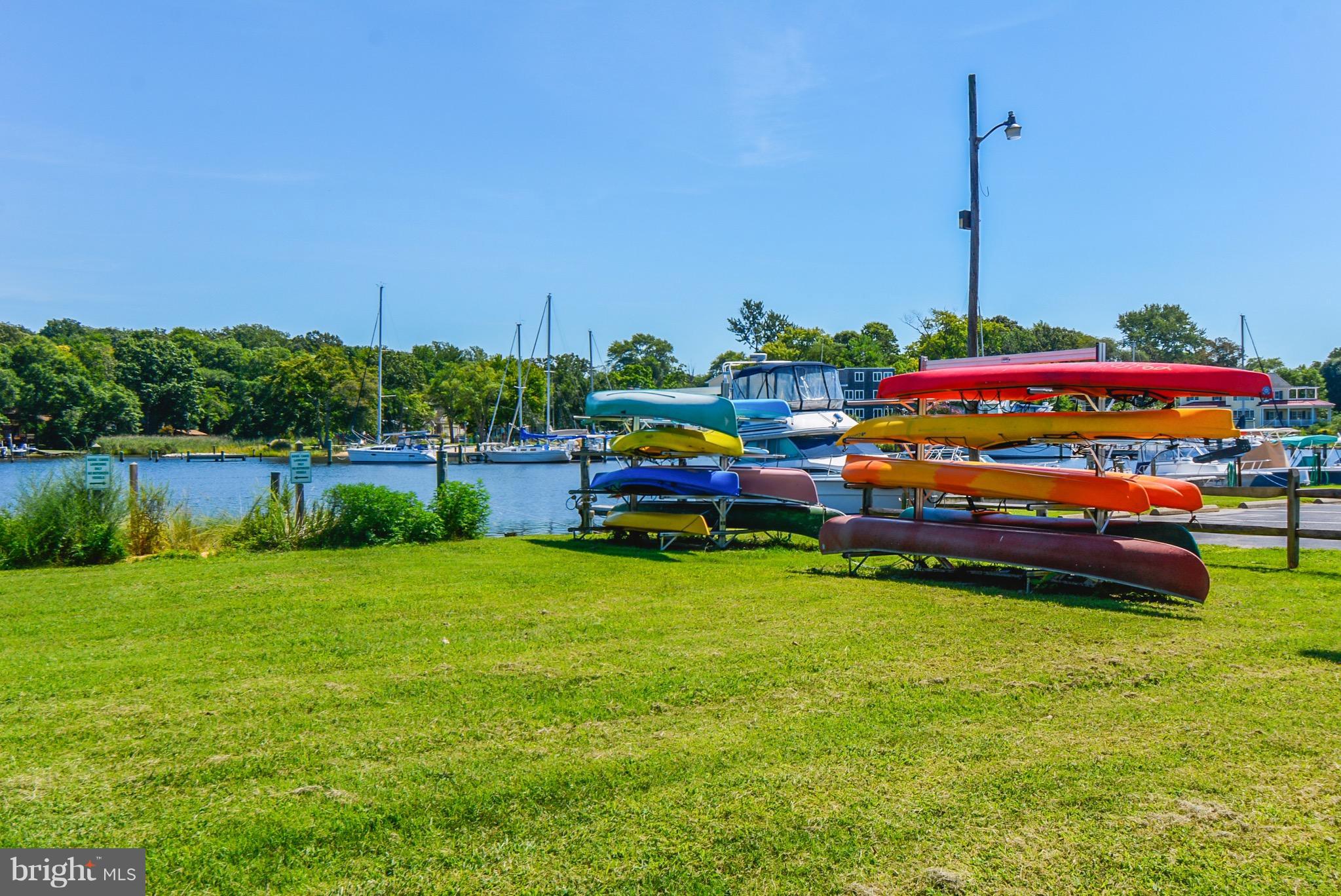 1625 Ruxton Road Edgewater, MD 21037 - Photo 26 of 30 Got a kayak? You can store it!