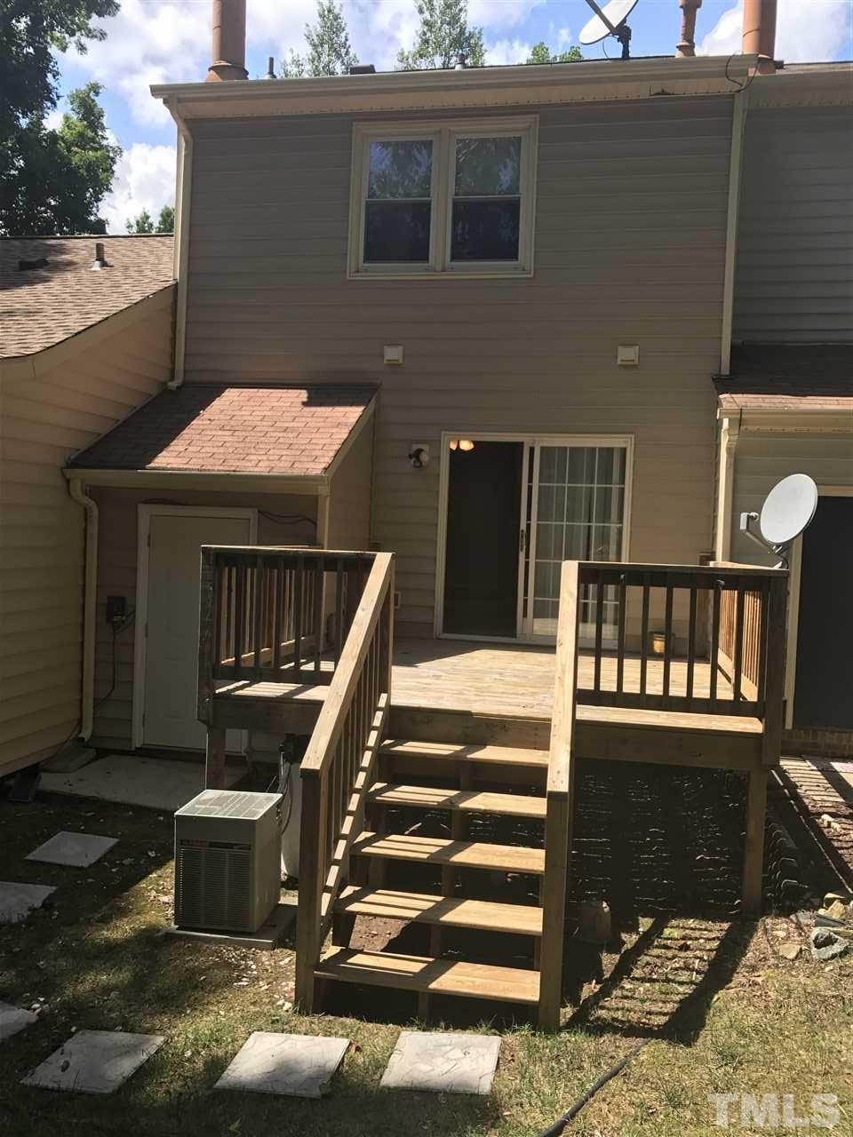 6402 English Oaks Drive Raleigh, NC 27615 - Photo 18 of 21