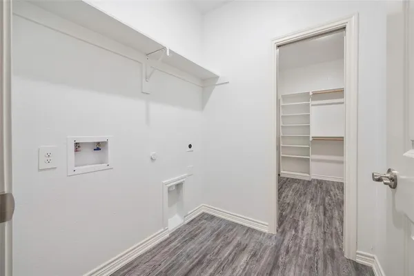 $262,000 | 346 Preston Road, Mabank, TX 75147