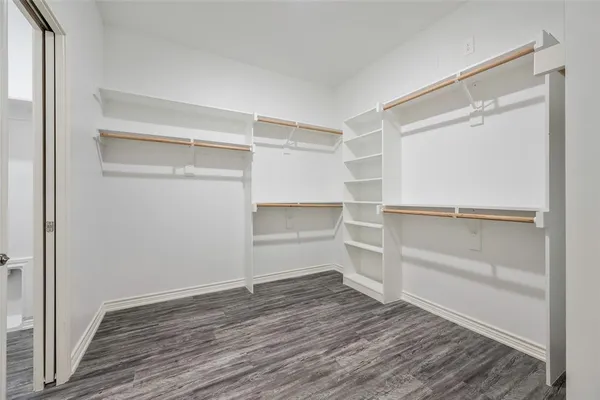 $262,000 | 346 Preston Road, Mabank, TX 75147