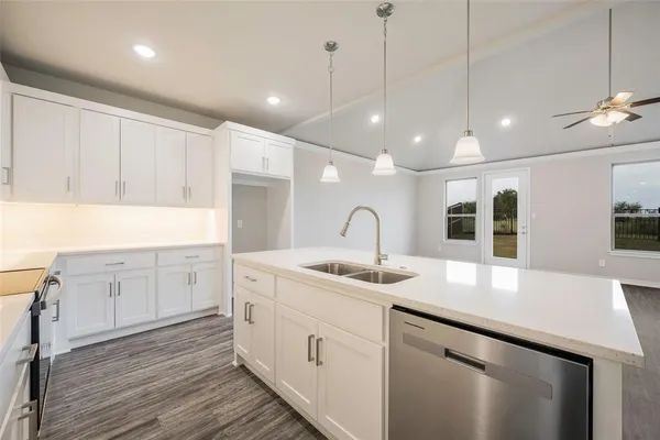 $262,000 | 346 Preston Road, Mabank, TX 75147