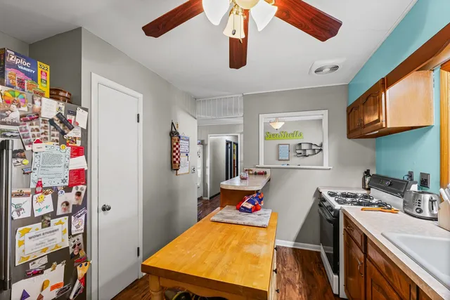 $204,900 | 903 South Longview Road, Monticello, IL 61856