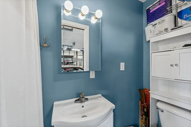 $204,900 | 903 South Longview Road, Monticello, IL 61856