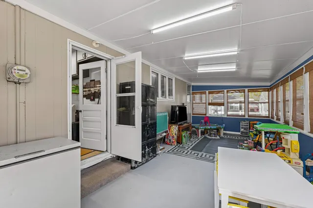 $204,900 | 903 South Longview Road, Monticello, IL 61856