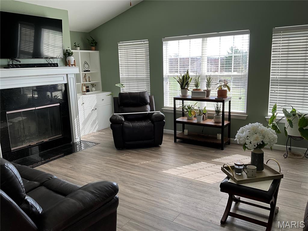 12 Riverside Court Troy, MO 63379 - Photo 5 of 7