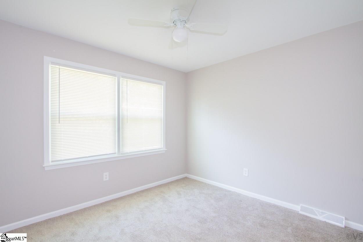 321 Jamestown Road Easley, SC 29640 - Photo 13 of 30